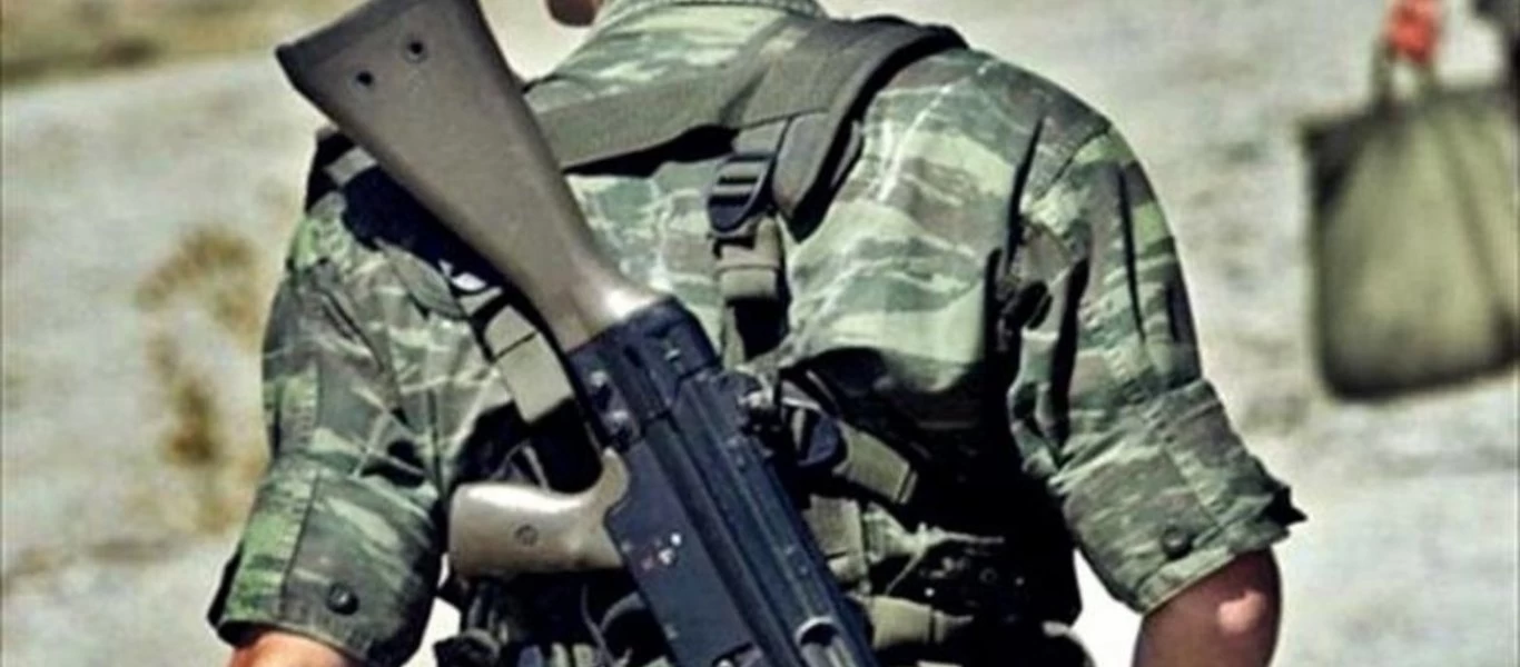 Στρατιώτης γρονθοκόπησε με μανία συνάδελφό του γιατί τον ξύπνησε 10 λεπτά νωρίτερα
